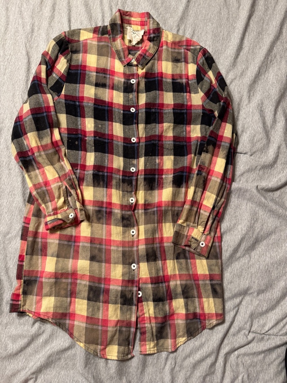 Fantastic Fawn Red, Black & Cream Plaid Button-Down Shirt